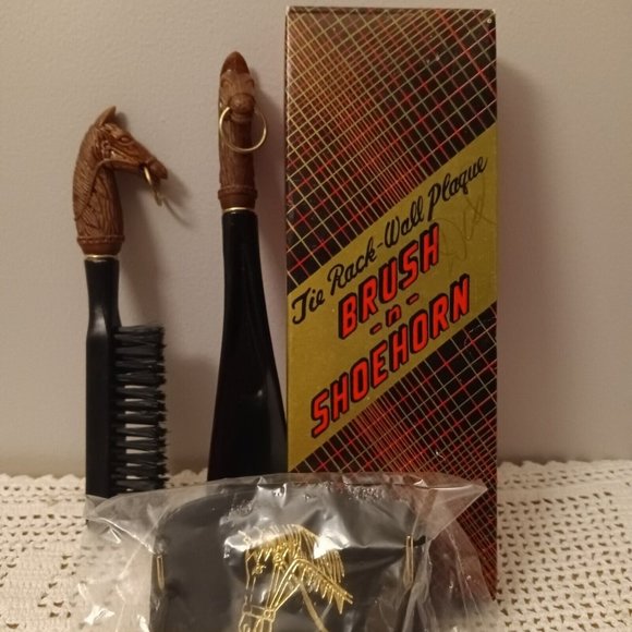 Unbranded Other - Vintage Tie Rack Wall Plaque Horse Head Brush & Shoe Horn Set Hong Kong MCM